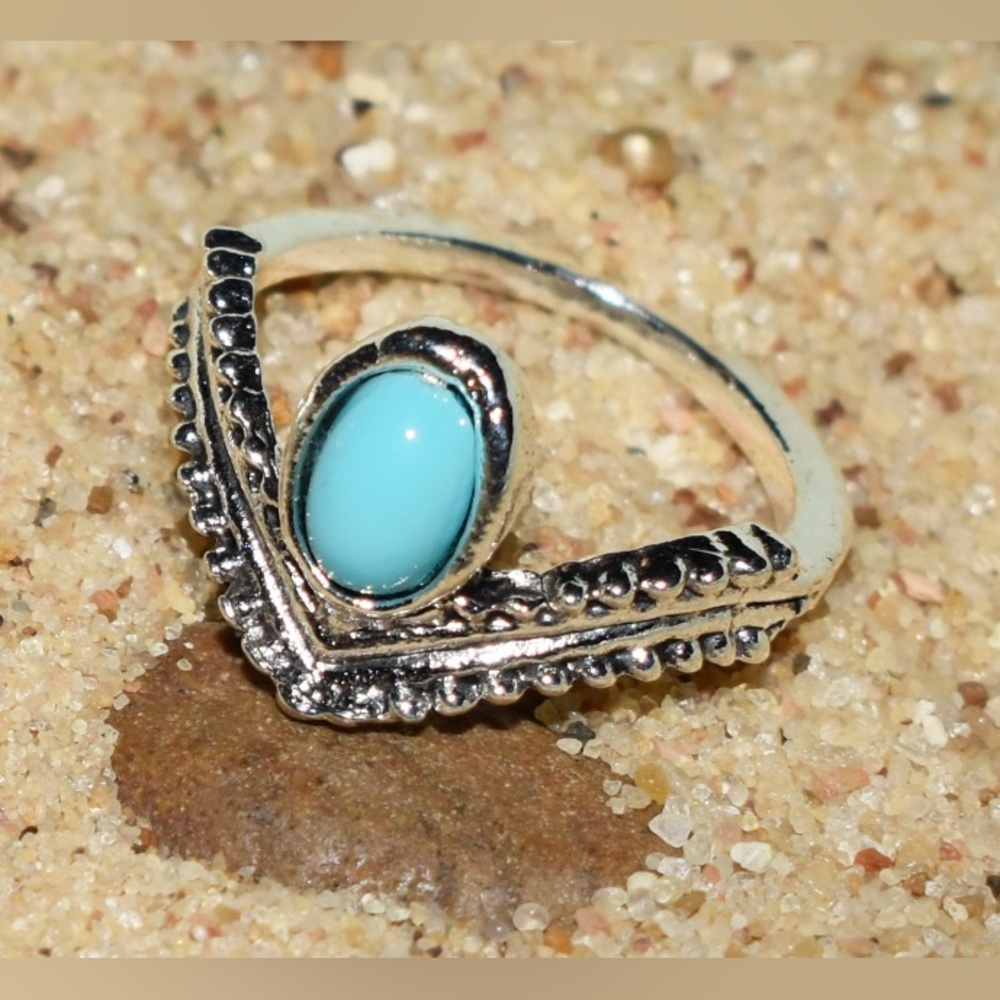 Stacking Ring V Collection - Picture 5 of 5